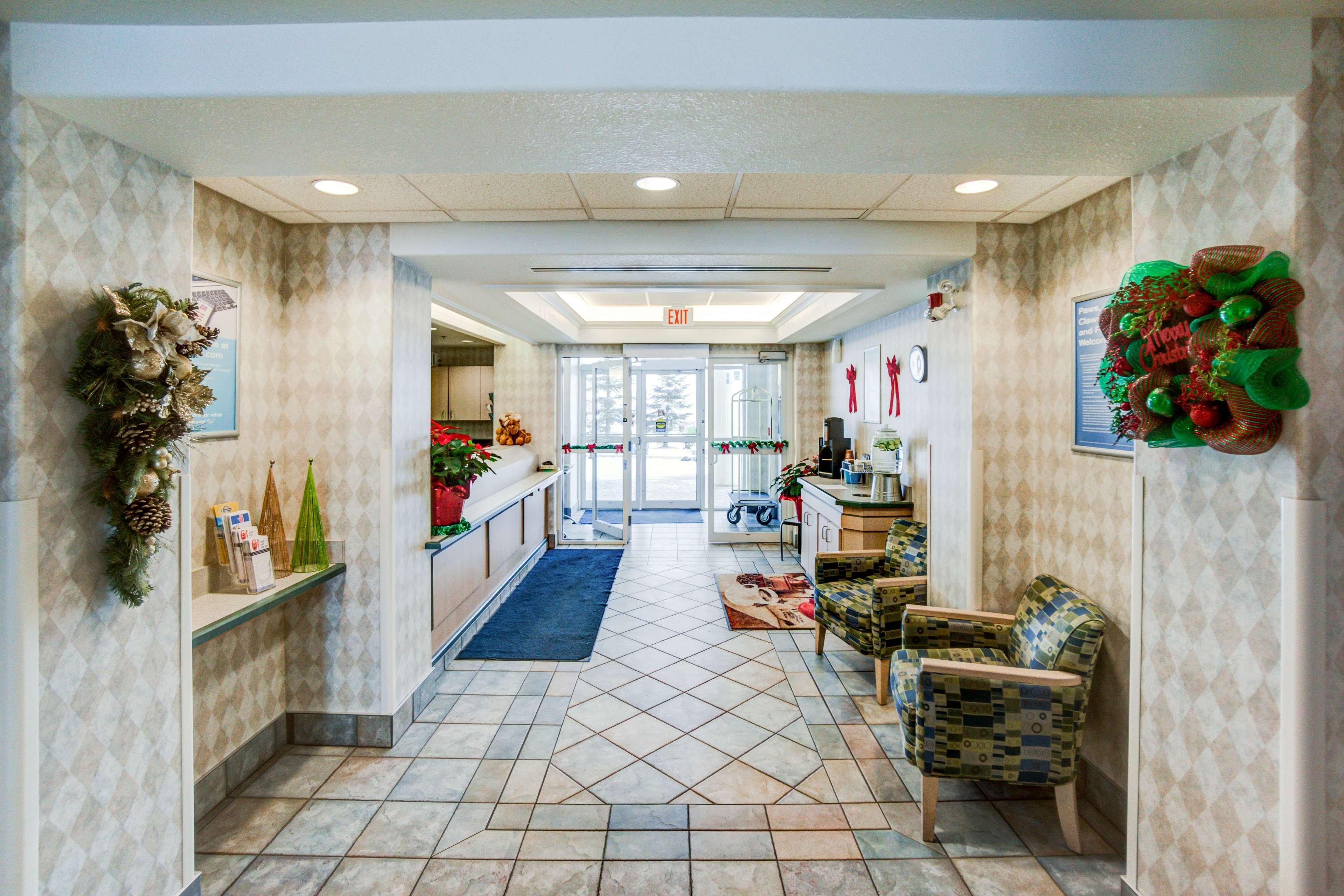 Motel 6-Red Deer, Ab Exterior photo