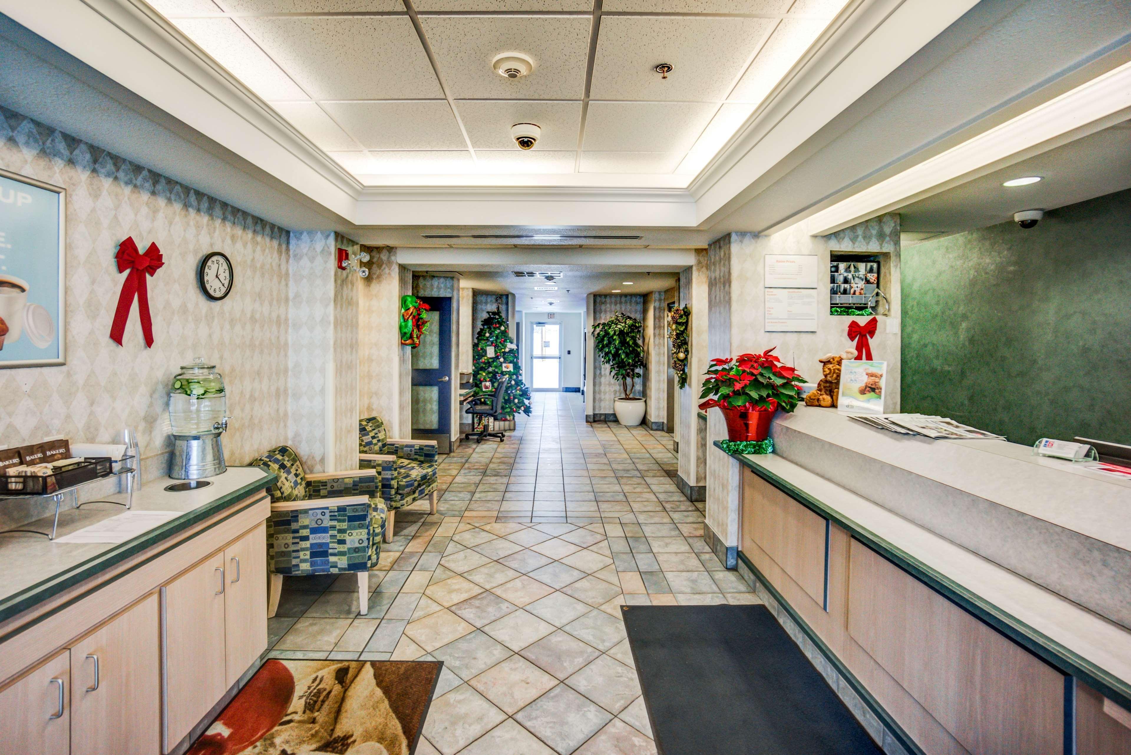 Motel 6-Red Deer, Ab Exterior photo